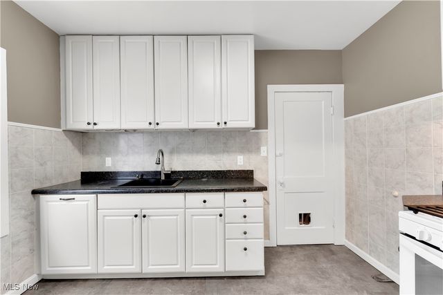 10403 Russell Avenue 1, Garfield Heights, OH 44125