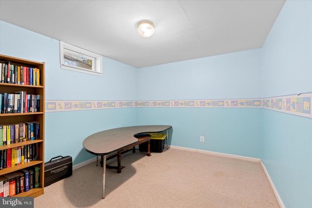 8599 DUTCHMAN CT, Manassas, VA 20110