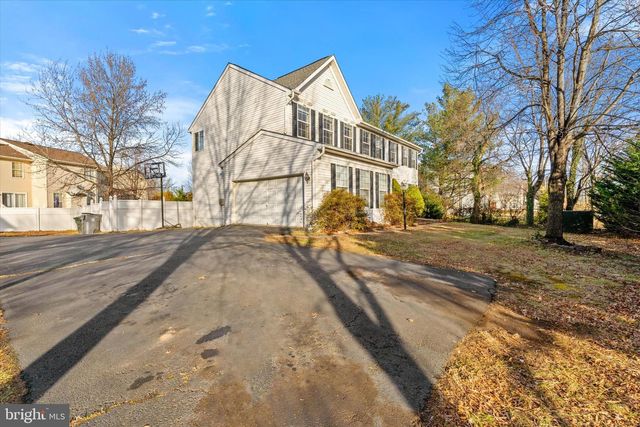 8599 DUTCHMAN CT, Manassas, VA 20110