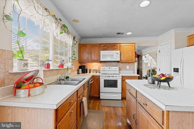 8599 DUTCHMAN CT, Manassas, VA 20110