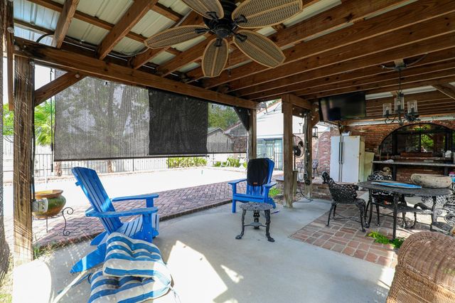412 & 404 WHITE St, Benton, AR 72015