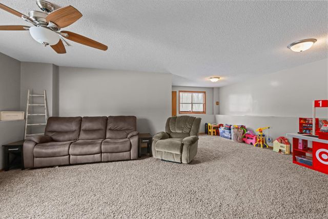 12995 Yukon Street NW, Coon Rapids, MN 55448
