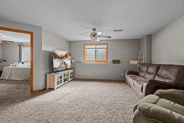 12995 Yukon Street NW, Coon Rapids, MN 55448