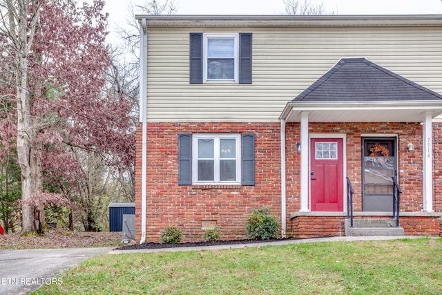 7512 Chatham Circle, Knoxville, TN 37909