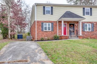 7512 Chatham Circle, Knoxville, TN 37909