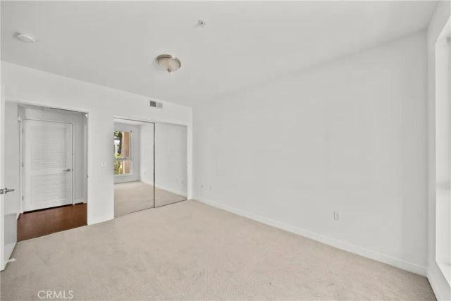 21301 Erwin 420, Woodland Hills, CA 91367