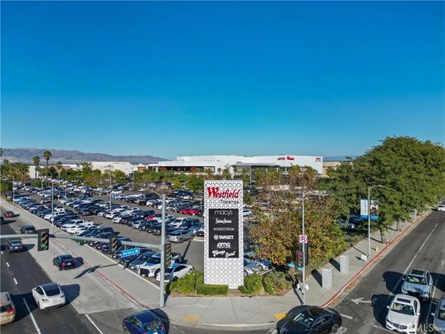 21301 Erwin 420, Woodland Hills, CA 91367