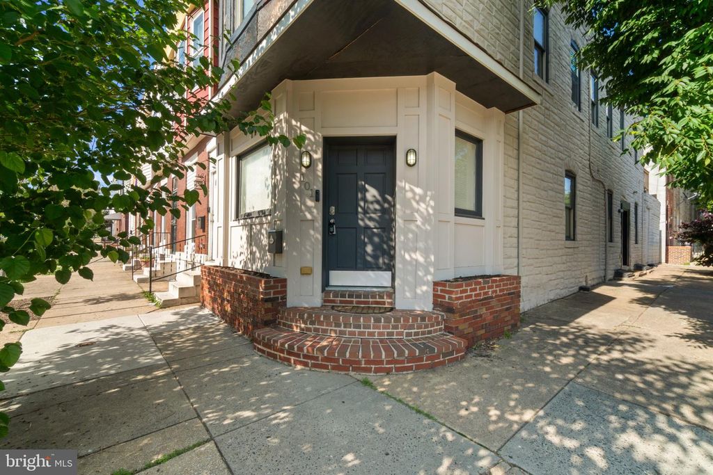Image 2 of property listing at 101 EAST AVE, Baltimore, MD 21224