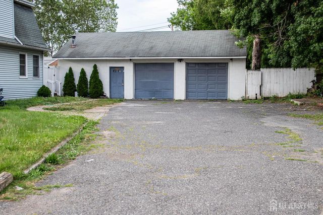 177 Buckelew Avenue, Jamesburg, NJ 08831