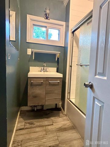 177 Buckelew Avenue, Jamesburg, NJ 08831