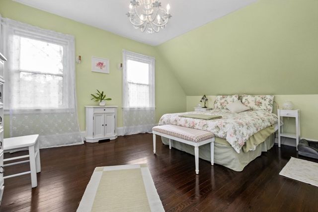 51 Lowell Street, Arlington, MA 02476