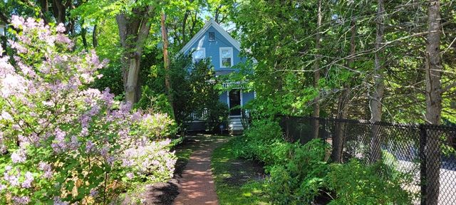 51 Lowell Street, Arlington, MA 02476