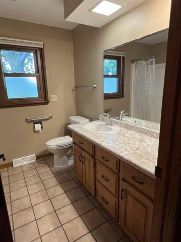 W2226 HICKORY DRIVE, Kaukauna, WI 54130