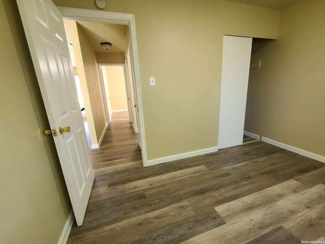 9418 QUICKSILVER DR, San Antonio, TX 78245