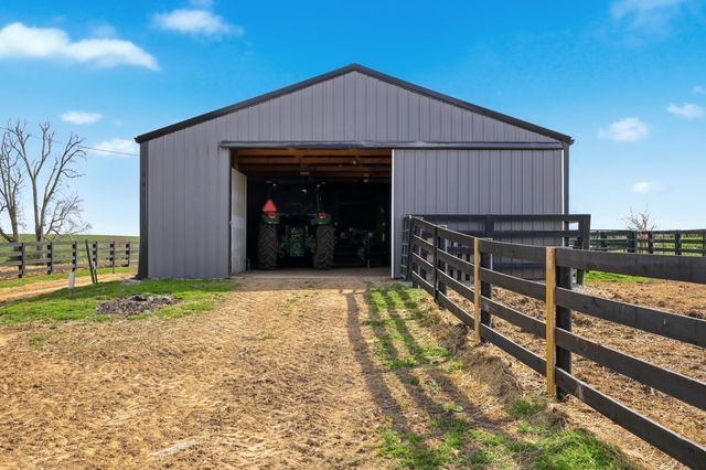 279 Dossett Lane, Harrodsburg, KY 40330