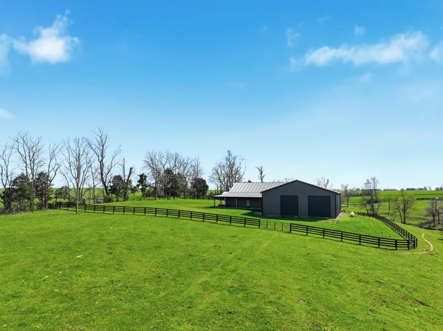 279 Dossett Lane, Harrodsburg, KY 40330