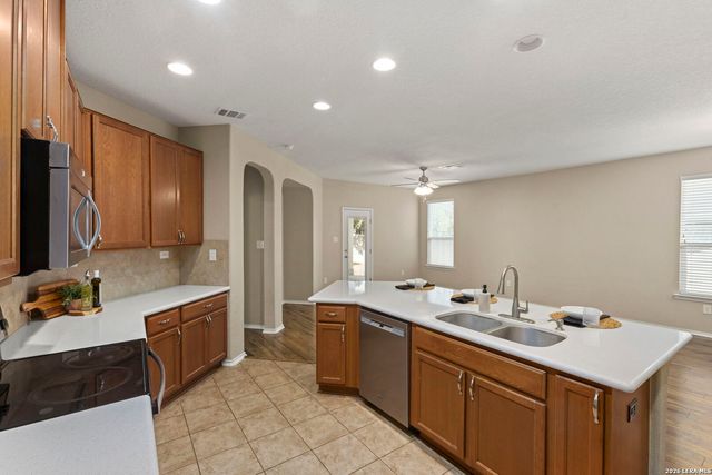 133 SANDY SHL, Boerne, TX 78006