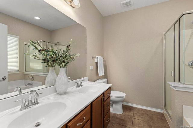 133 SANDY SHL, Boerne, TX 78006