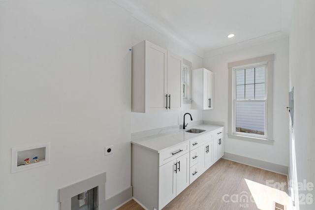 1529 Beckwith Place, Charlotte, NC 28205