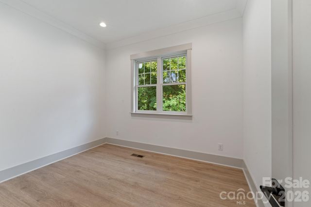 1529 Beckwith Place, Charlotte, NC 28205