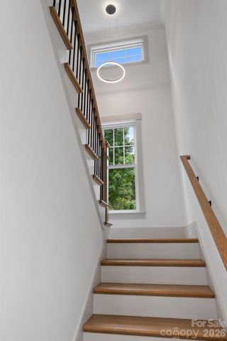 1529 Beckwith Place, Charlotte, NC 28205