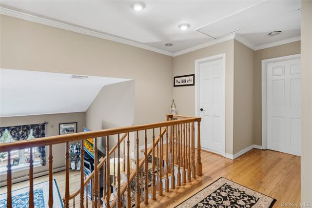 11 Edison Drive, Huntington Station, NY 11746