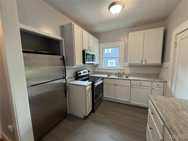 401 S Clark Avenue, St Louis, MO 63135