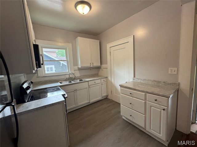 401 S Clark Avenue, St Louis, MO 63135