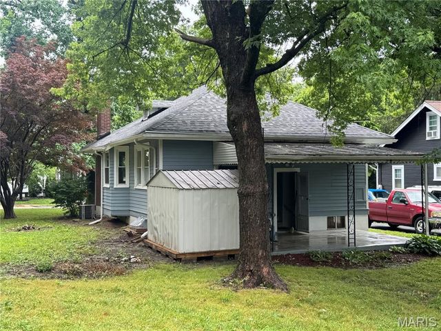 401 S Clark Avenue, St Louis, MO 63135