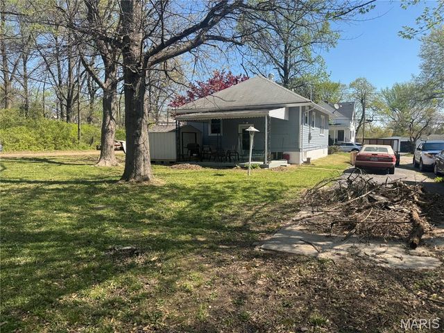 401 S Clark Avenue, St Louis, MO 63135