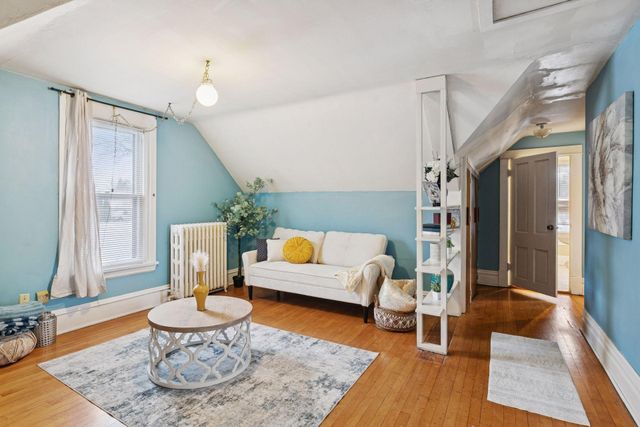 2303 Upton Avenue N, Minneapolis, MN 55411