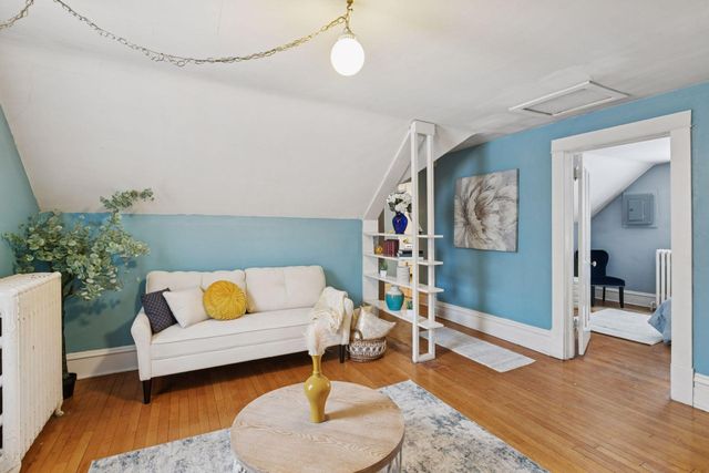 2303 Upton Avenue N, Minneapolis, MN 55411