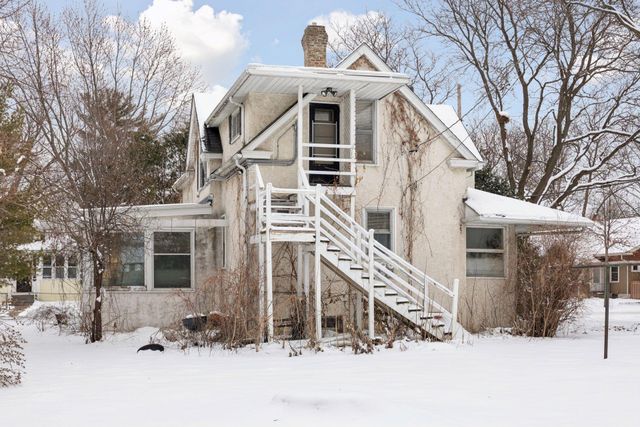 2303 Upton Avenue N, Minneapolis, MN 55411