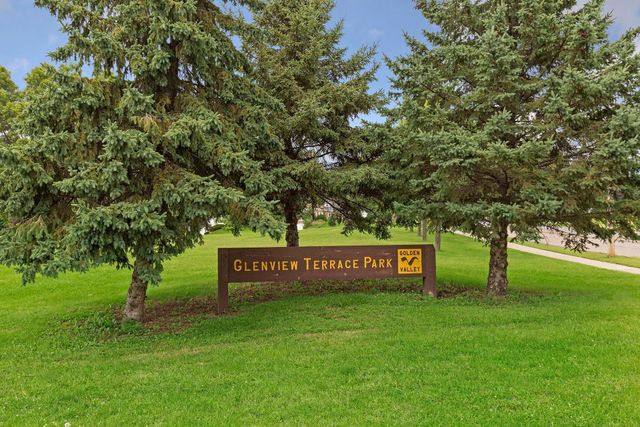 2303 Upton Avenue N, Minneapolis, MN 55411