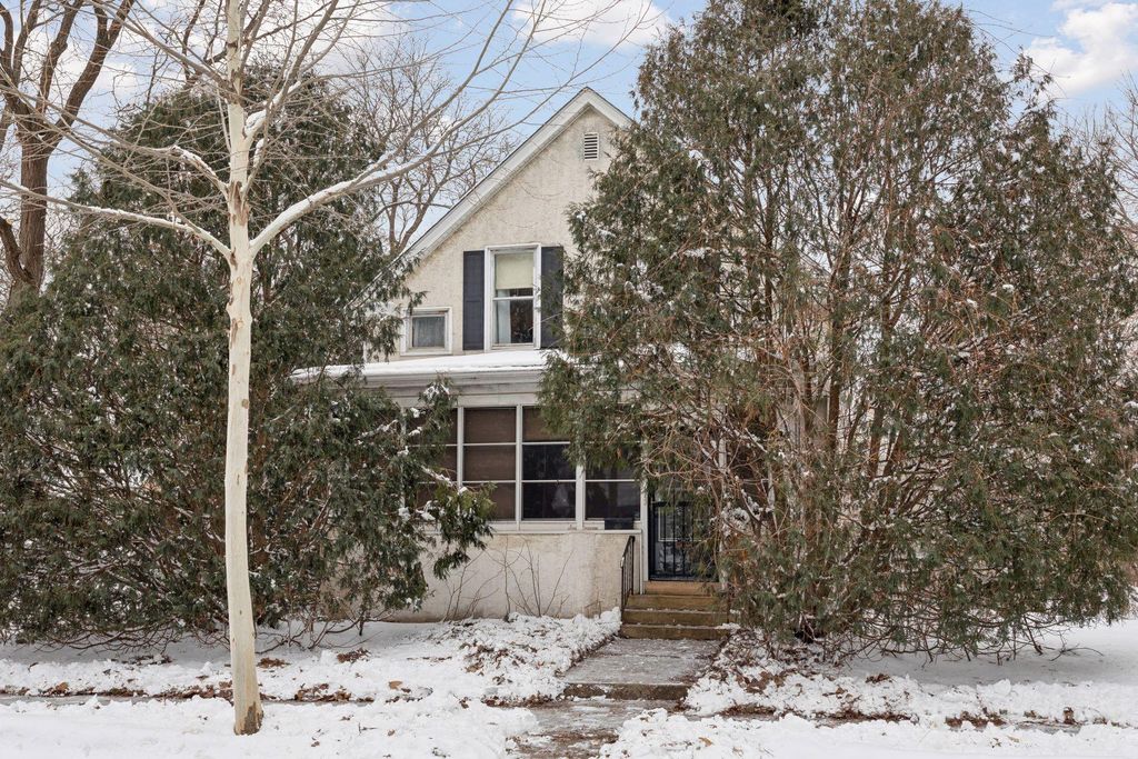 2303 Upton Avenue N, Minneapolis, MN 55411