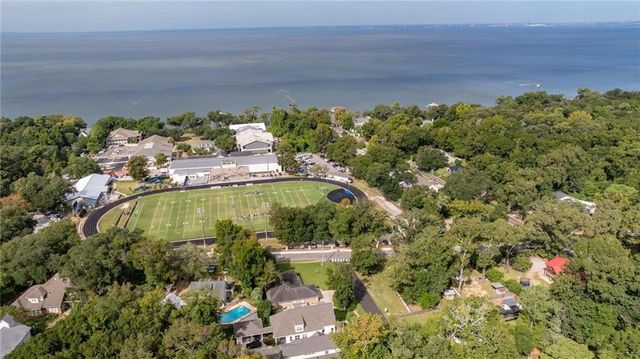 403 Church Avenue, Daphne, AL 36526