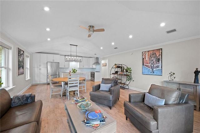 403 Church Avenue, Daphne, AL 36526