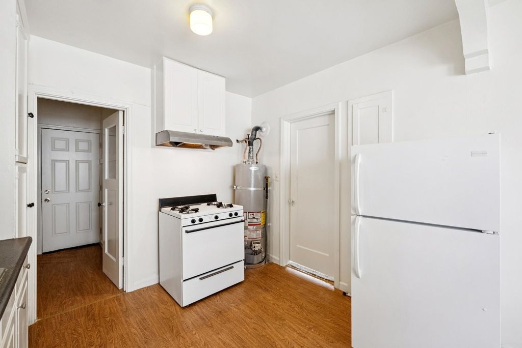 Image 21 of property listing at 310 W 10th St, Antioch, CA 94509