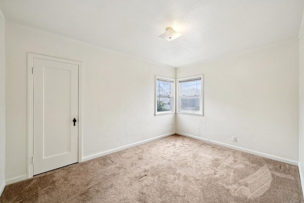 Image 23 of property listing at 310 W 10th St, Antioch, CA 94509