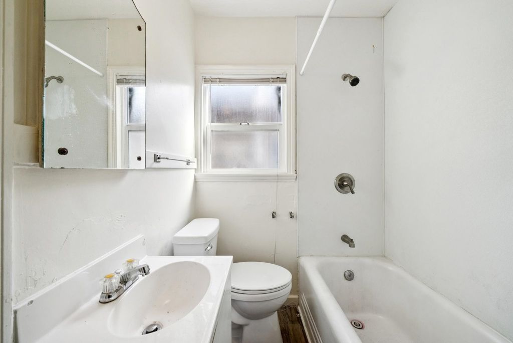 Image 50 of property listing at 310 W 10th St, Antioch, CA 94509