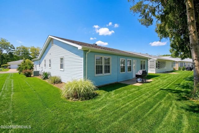 150 Lions Head Boulevard S, Brick, NJ 08723
