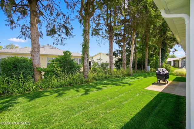 150 Lions Head Boulevard S, Brick, NJ 08723