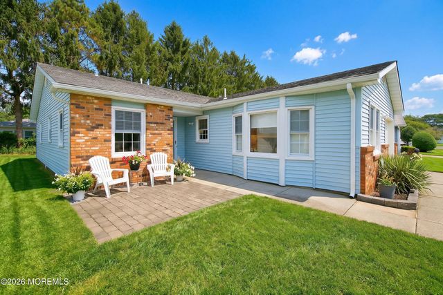 150 Lions Head Boulevard S, Brick, NJ 08723
