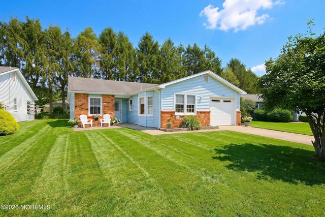 150 Lions Head Boulevard S, Brick, NJ 08723