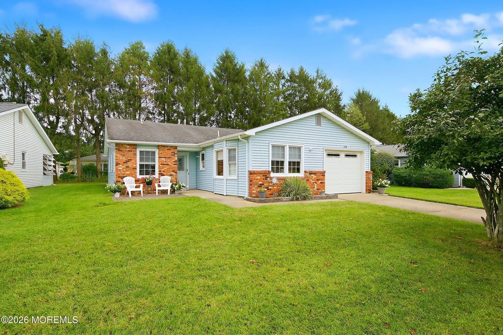 150 Lions Head Boulevard S, Brick, NJ 08723