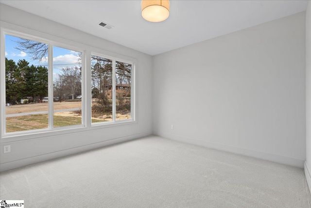 104 Wood Road, Taylors, SC 29687