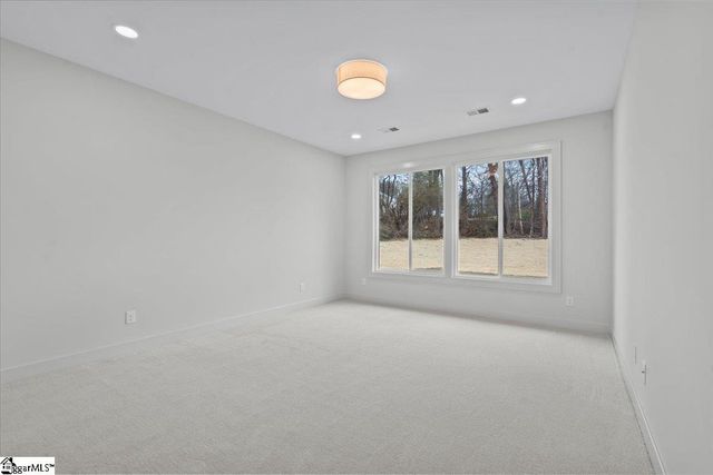 104 Wood Road, Taylors, SC 29687