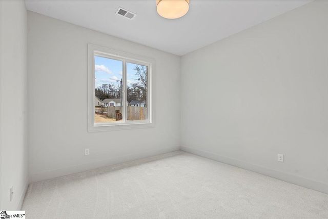 104 Wood Road, Taylors, SC 29687