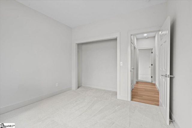 104 Wood Road, Taylors, SC 29687