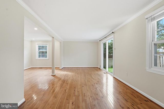 3158 ELLENWOOD DR, Fairfax, VA 22031
